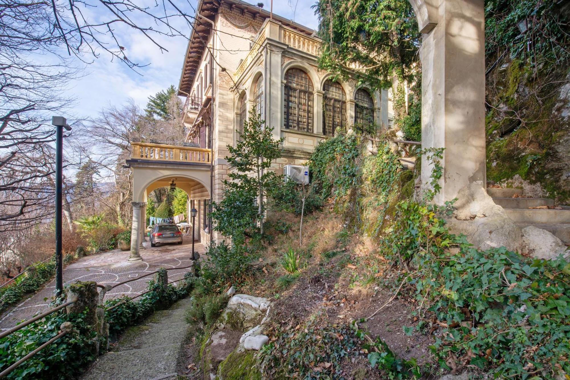 App Mughetto In Villa Marchello Brunate Zewnętrze zdjęcie
